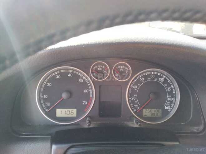 Volkswagen Passat 2002, 258,106 km - 1.8 l - Bakı