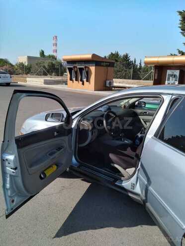 Volkswagen Passat 2002, 258,106 km - 1.8 l - Bakı