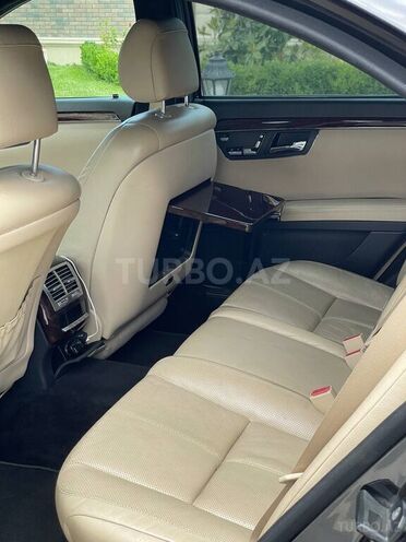 Mercedes S 350 2006, 214,000 km - 3.5 l - Bakı