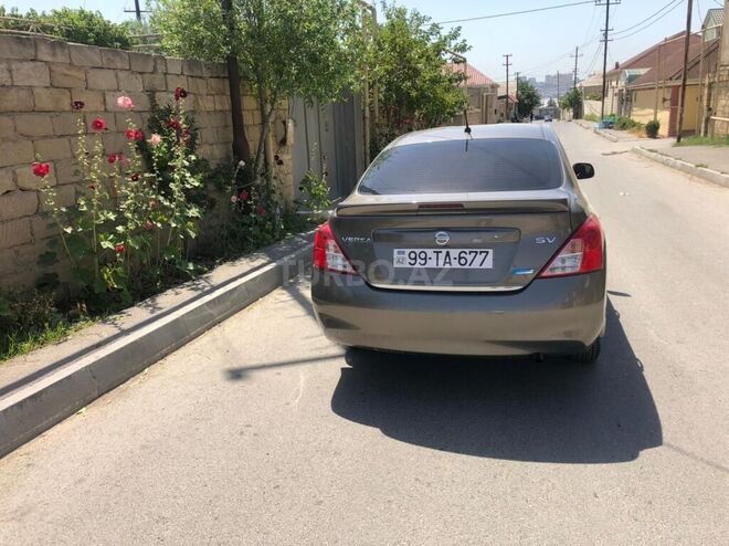 Nissan Versa 2013, 105,000 km - 1.6 l - Bakı