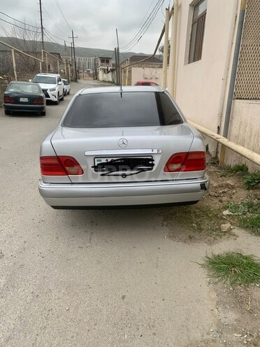 Mercedes E 230 1995, 464,000 km - 2.3 л - Bakı