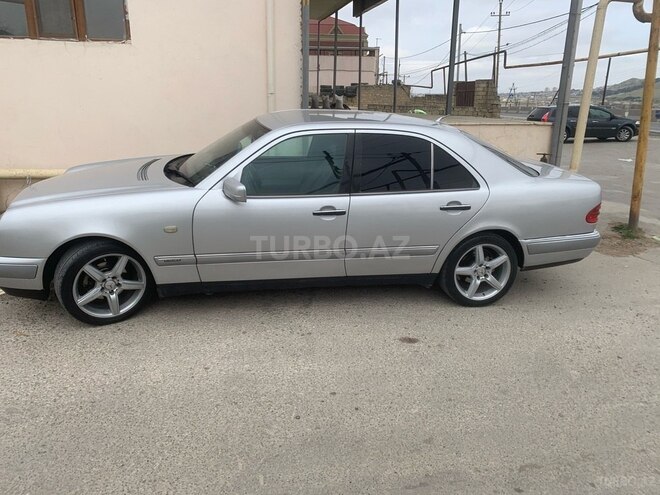 Mercedes E 230 1995, 464,000 km - 2.3 л - Bakı