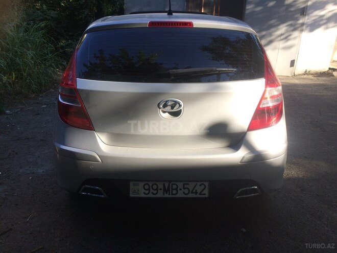 Hyundai i30 2009, 193,000 km - 2.0 l - Balakən