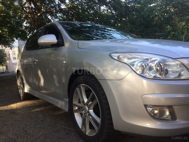 Hyundai i30 2009, 193,000 km - 2.0 l - Balakən