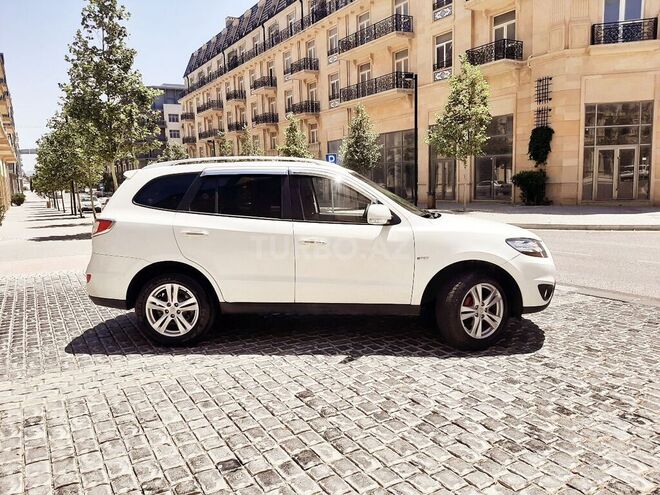 Hyundai Santa Fe 2009, 68,000 km - 2.0 l - Bakı