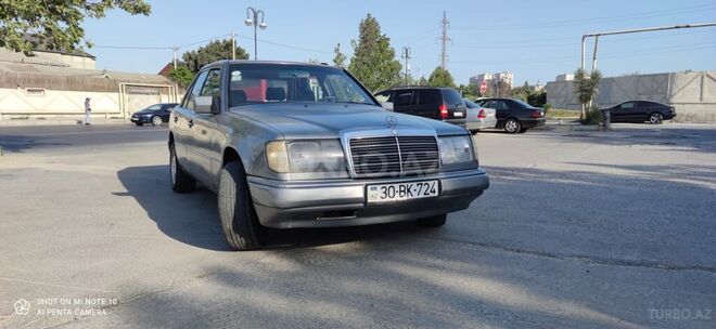 Mercedes E 300 1991, 200,000 km - 3.0 l - İmişli