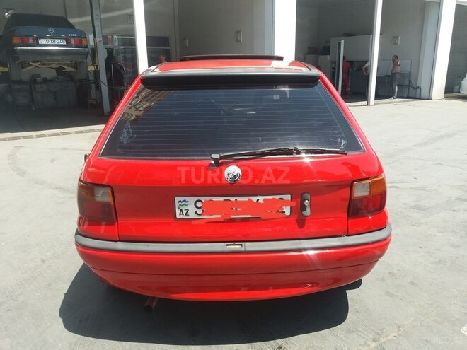 Opel Astra 1994, 600,000 km - 1.6 l - Bakı
