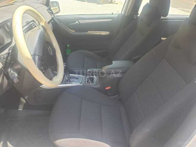 Mercedes B 180 2010, 135,000 km - 1.7 l - Bakı