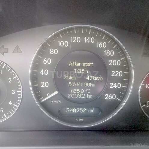 Mercedes E 270 2002, 353,000 km - 2.7 l - Bakı