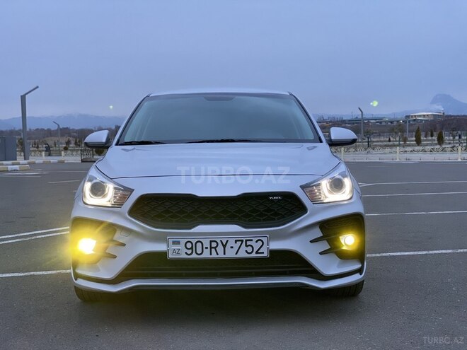 Kia Rio 2017, 40,234 km - 1.6 л - Naxçıvan