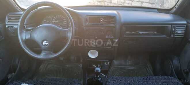 Opel Vectra 1991, 360,000 km - 1.8 л - Bakı