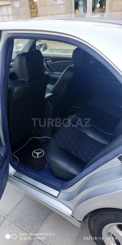 Mercedes E 320 2000, 456,000 km - 3.2 l - Sabirabad