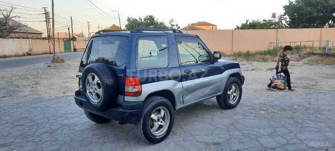 Mitsubishi Pajero io 1999, 145,236 km - 2.0 l - Sumqayıt