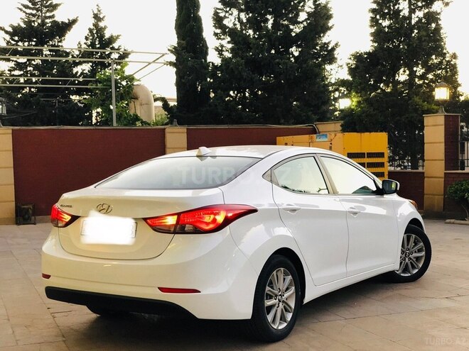 Hyundai Elantra 2015, 108,122 km - 1.8 l - Bakı