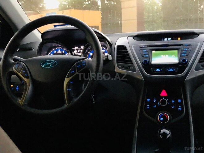 Hyundai Elantra 2015, 108,122 km - 1.8 l - Bakı