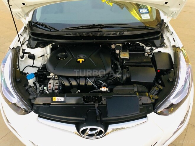 Hyundai Elantra 2015, 108,122 km - 1.8 l - Bakı