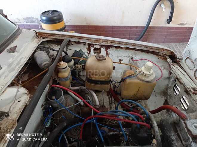 LADA (VAZ) 21011 1986, 190,000 km - 1.3 l - Salyan