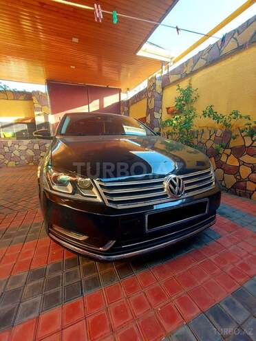 Volkswagen Passat 2011, 210,000 km - 1.8 l - Bakı