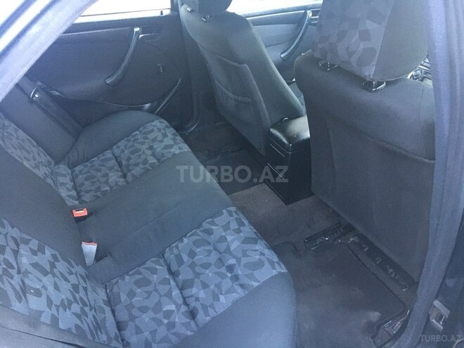 Mercedes C 220 2000, 290,000 km - 2.2 l - Bakı