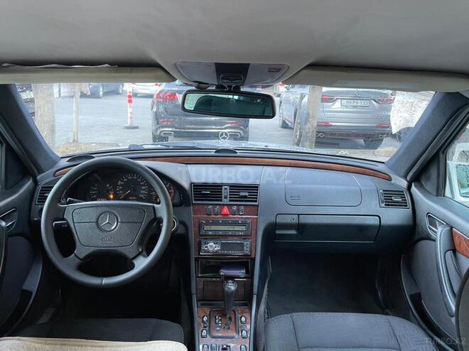 Mercedes C 220 1999, 315,000 km - 2.2 l - Bakı