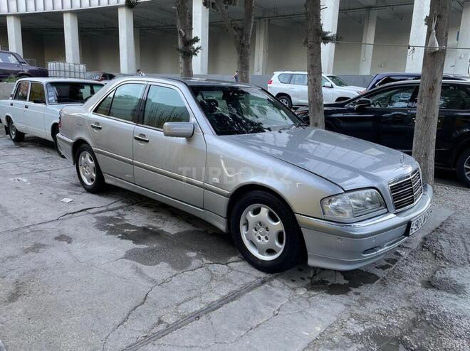 Mercedes C 220 1999, 315,000 km - 2.2 l - Bakı
