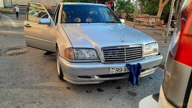 Mercedes C 220 1994, 302,200 km - 2.2 l - Bakı