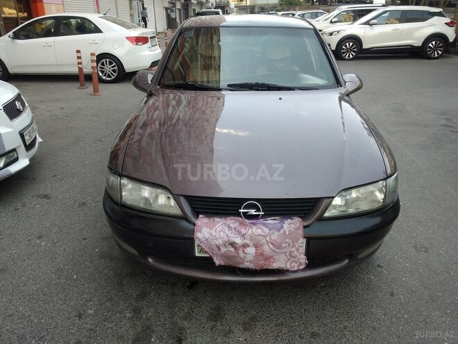Opel Vectra 1995, 249,000 km - 1.8 l - Bakı