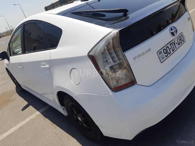 Toyota Prius 2011, 270,211 km - 1.5 l - Bakı