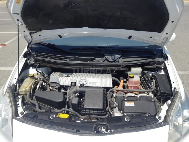 Toyota Prius 2011, 270,211 km - 1.5 l - Bakı