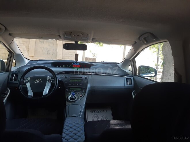 Toyota Prius 2011, 270,211 km - 1.5 l - Bakı