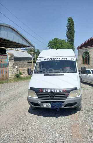 Mercedes Sprinter 208 2001, 555,000 km - 2.5 л - Tovuz