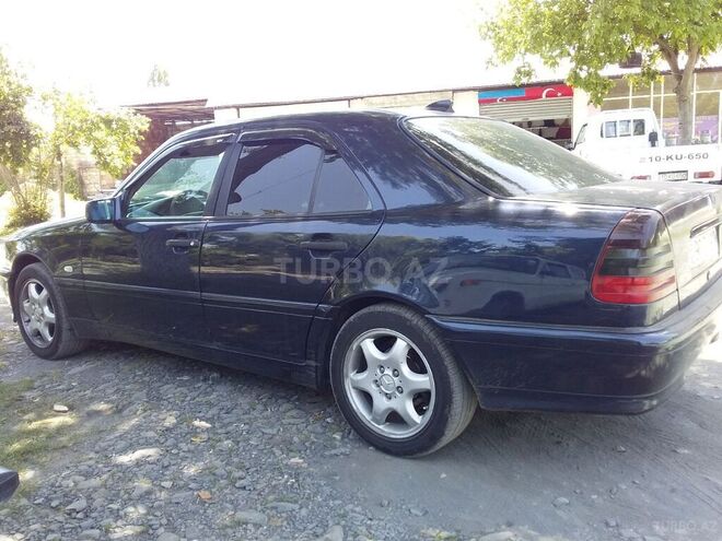 Mercedes C 180 1998, 301,575 km - 1.8 l - Zaqatala