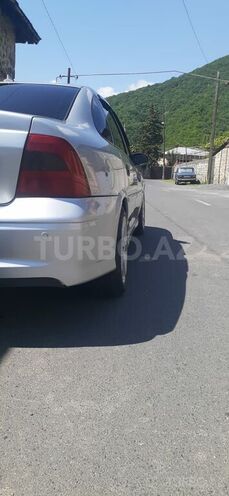Opel Vectra 2001, 265,329 km - 2.2 л - Qazax