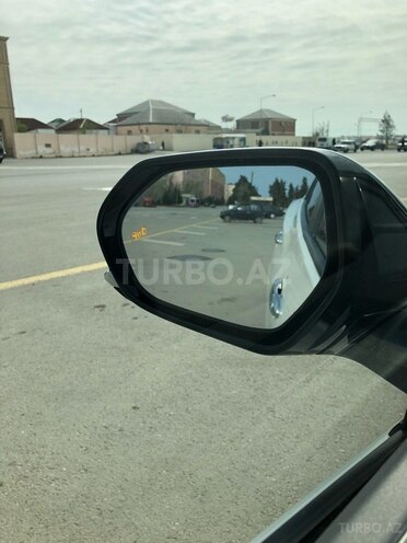 Toyota Prius 2018, 35,000 km - 1.8 l - Sumqayıt