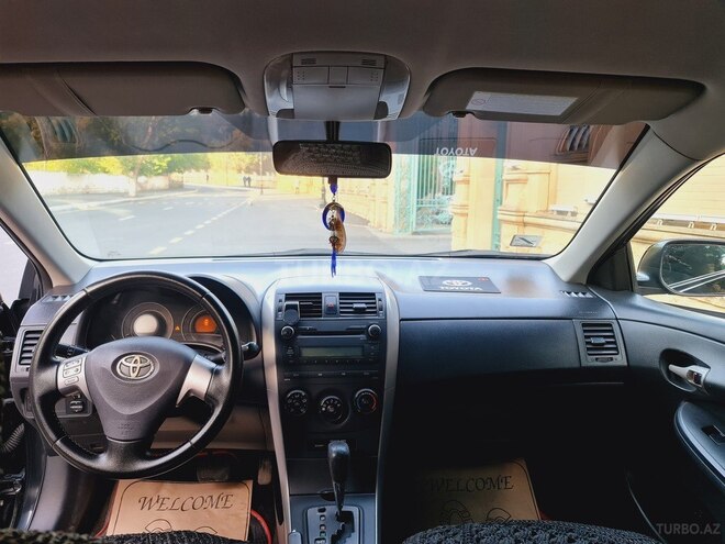 Toyota Corolla 2009, 197,000 km - 1.6 l - Bakı