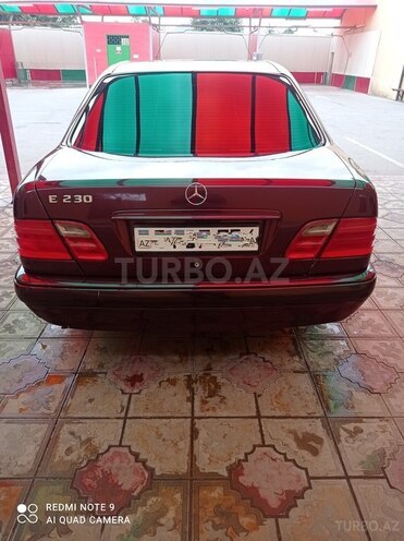 Mercedes E 230 1996, 250,000 km - 2.3 l - Samux