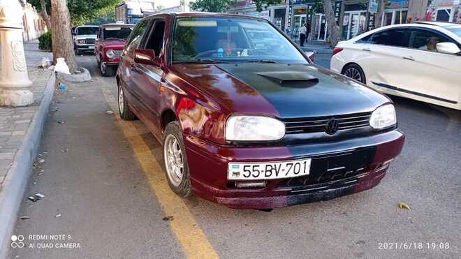 Volkswagen Golf 1991, 230,933 km - 1.8 l - Bərdə