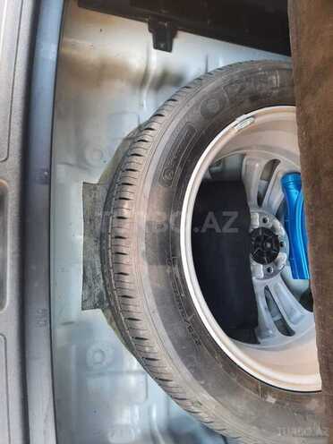Hyundai ix35 2012, 97,070 km - 2.4 л - Tovuz