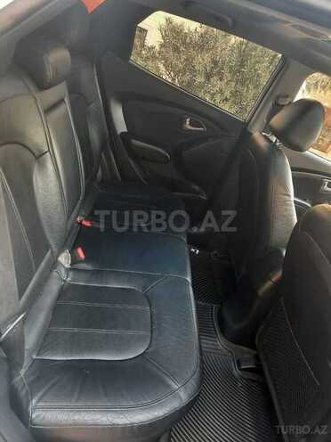 Hyundai ix35 2012, 97,070 km - 2.4 л - Tovuz
