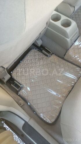 Nissan Tiida 2007, 240,000 km - 1.6 л - Bakı