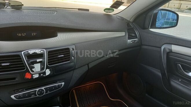 Renault Laguna 2009, 365,846 km - 1.5 l - Masallı