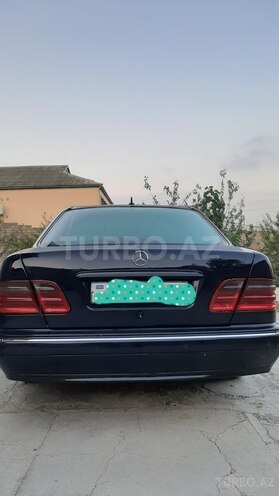 Mercedes E 280 2001, 316,000 km - 2.8 л - Bakı