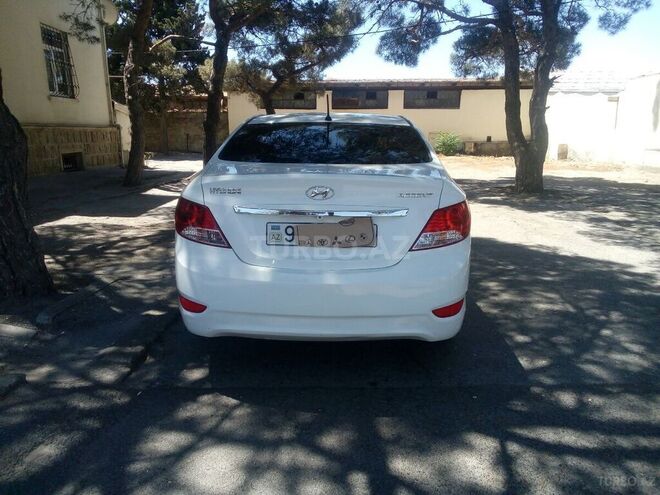 Hyundai Accent 2013, 157,000 km - 1.6 l - Bakı