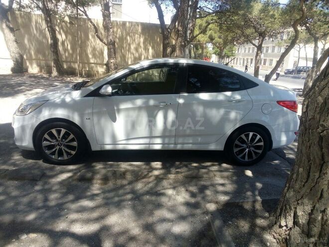 Hyundai Accent 2013, 157,000 km - 1.6 l - Bakı