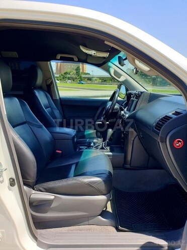 Toyota Prado 2012, 106,747 km - 2.7 l - Bakı