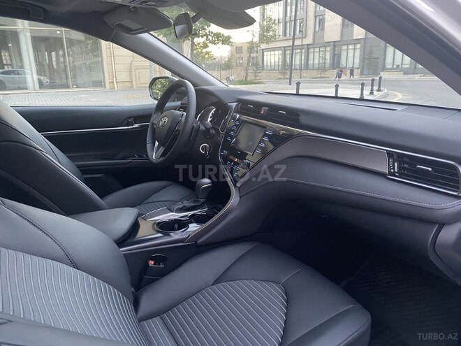 Toyota Camry 2020, 3,800 km - 2.5 л - Bakı