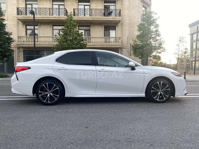 Toyota Camry 2020, 3,800 km - 2.5 л - Bakı