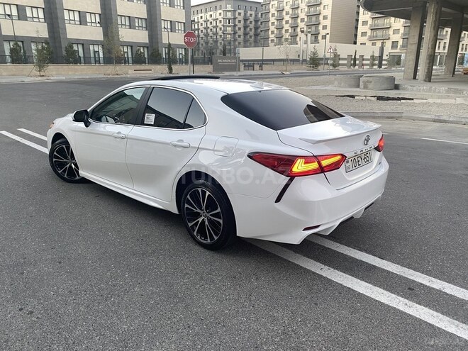 Toyota Camry 2020, 3,800 km - 2.5 л - Bakı