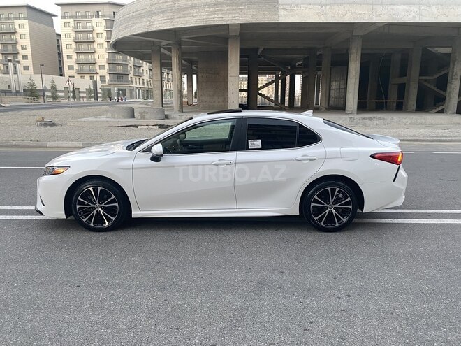 Toyota Camry 2020, 3,800 km - 2.5 л - Bakı