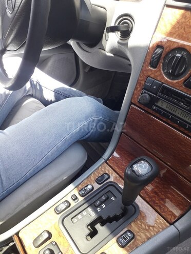 Mercedes E 200 1997, 352,246 km - 2.0 л - Sumqayıt